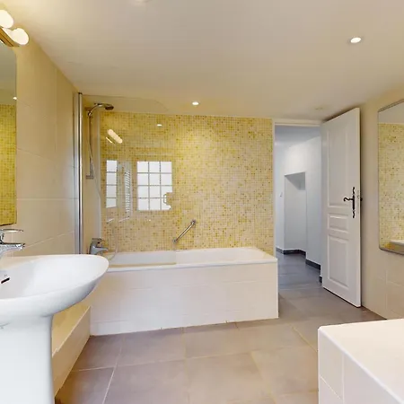 3 Bedroom Awesome Home In Jaulgonne Jaulgonne